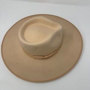 Lack of Color Creamy Tan Rancher Hat New with Tags